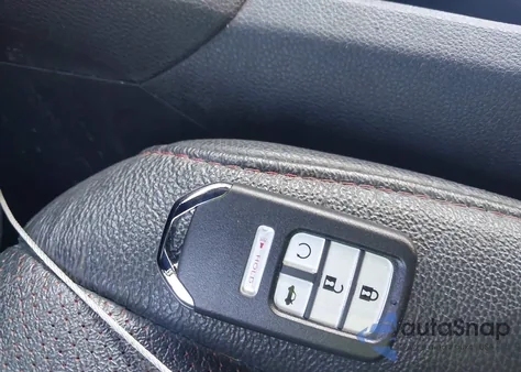 2021 Honda Pilot Black z USA, uszkodzony, nr VIN 5FNYF6H7XMB074197